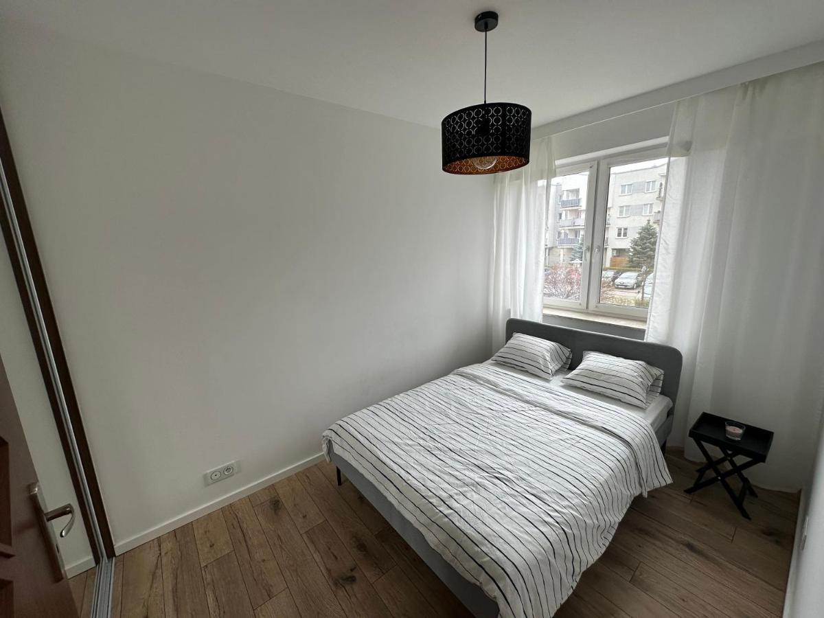 Sdh 3 Radzymin Comfortable Apartment Near Warsaw Bagian luar foto