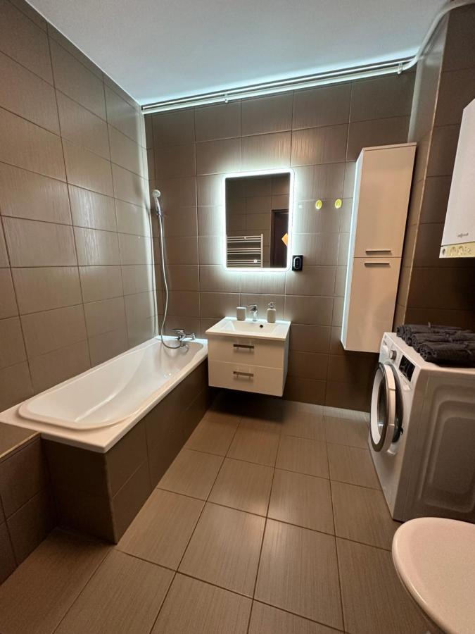 Sdh 3 Radzymin Comfortable Apartment Near Warsaw Bagian luar foto